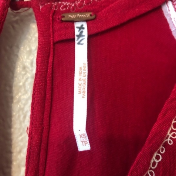 Free People Red White Floral Embroidered Wide Leg Long Sleeve Jumpsuit Size XS - Picture 7 of 9